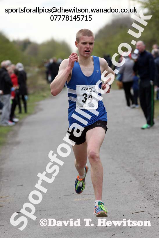 Wallsend Terry O'Gara Memorial 5k. Photo: David T. Hewitson/Sports for All Pics